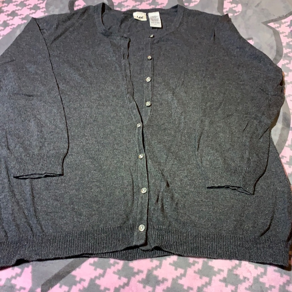 Lee brand. 3/4 sleeve cardigan.